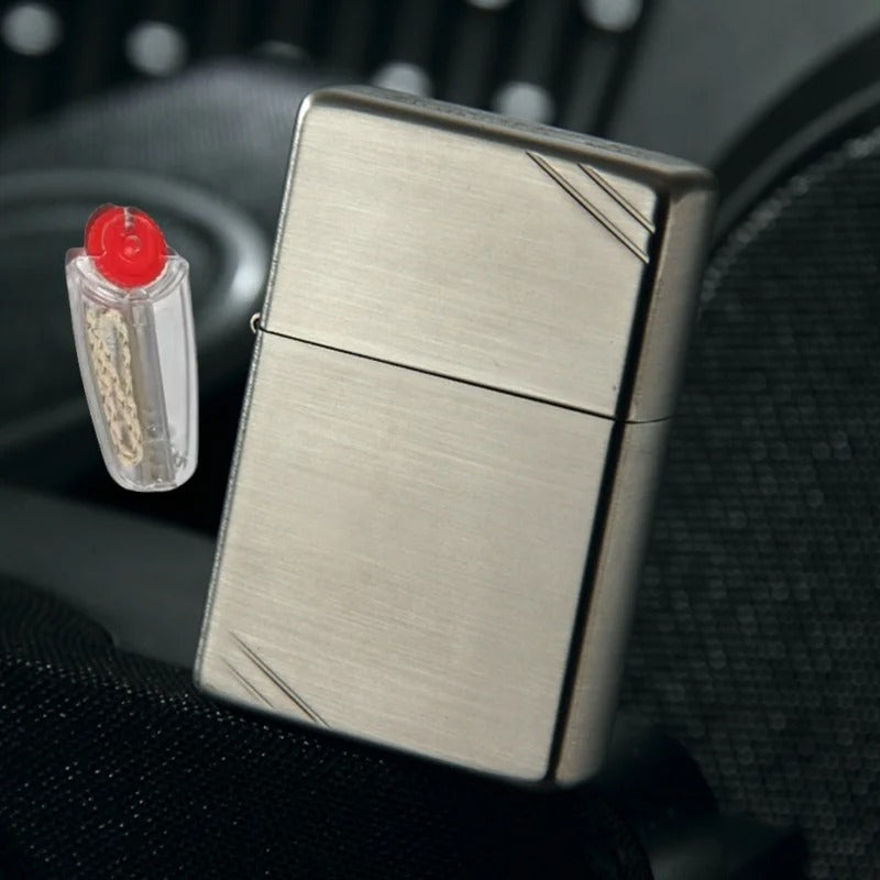 Zorro Pure Copper Square Head Lighter - detail view