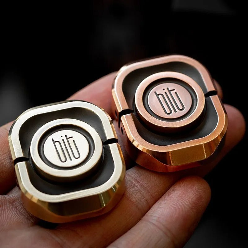 Lautie Bit-01 Fidget Spinner, Bit Series - closeup