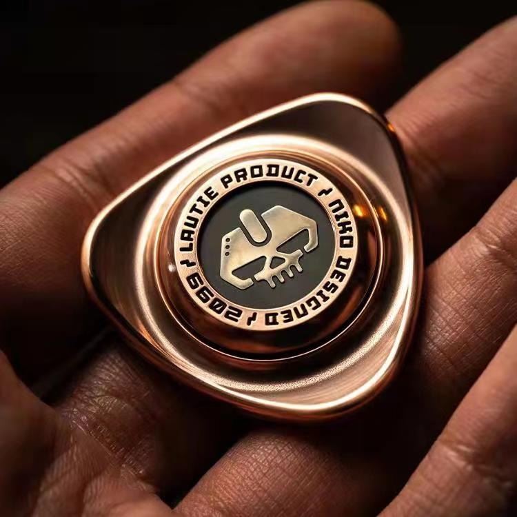 Lautie Roc 2.0 Fidget Spinner, 2099 Series - closeup