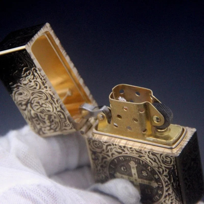 Zorro Brass Armor Kerosene Lighter - detail view