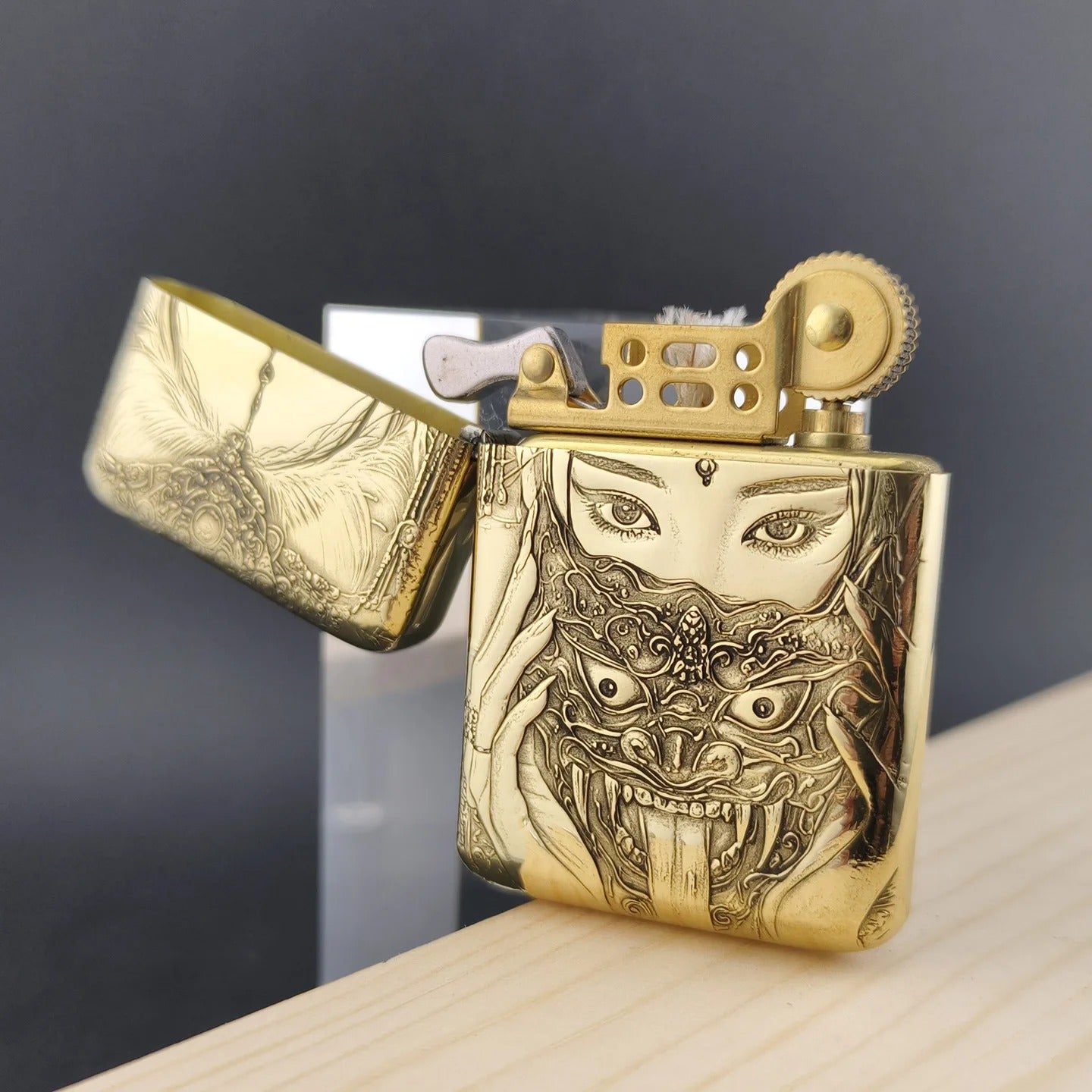 Zorro Zaki Ram Brass Relief Kerosene Lighter - view 23