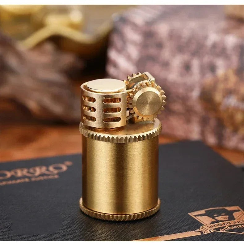 Zorro Mini Pure Copper Flint Lighter - detail view