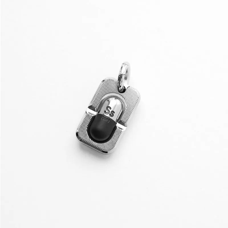 Lautie Capsule Pendant, EDC House - alternate angle